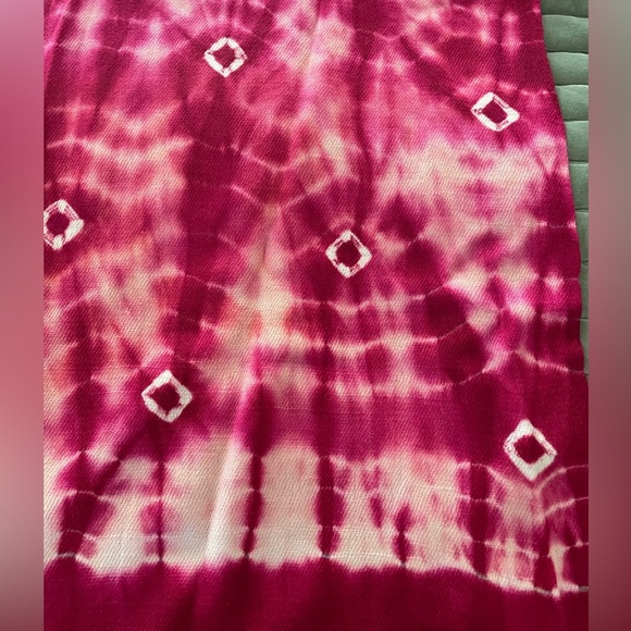 Large Tie-Dye Scarf - Picture 5 of 6
